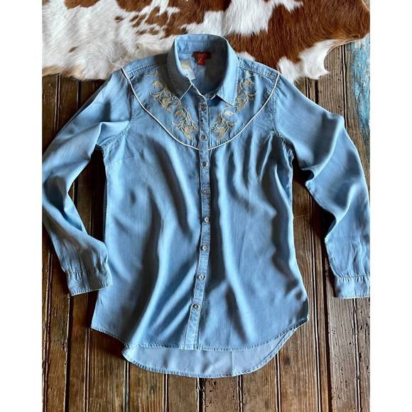 NEW SCULLY redwood shirt in chambray - Picture 2 of 5